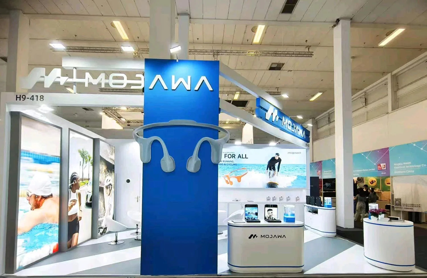 mojawa-on-exhibition-booth